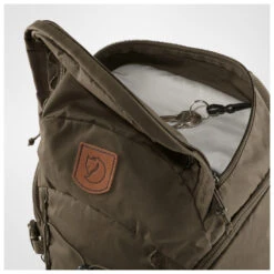 FJÄLLRÄVEN Singi 28 - Wanderrucksack -Freien Camping Geschäft fjaellraeven singi 28 wanderrucksack detail 4