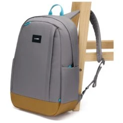 Pacsafe Go 25 Backpack - Daypack -Freien Camping Geschäft pacsafe go 25 backpack daypack detail 6